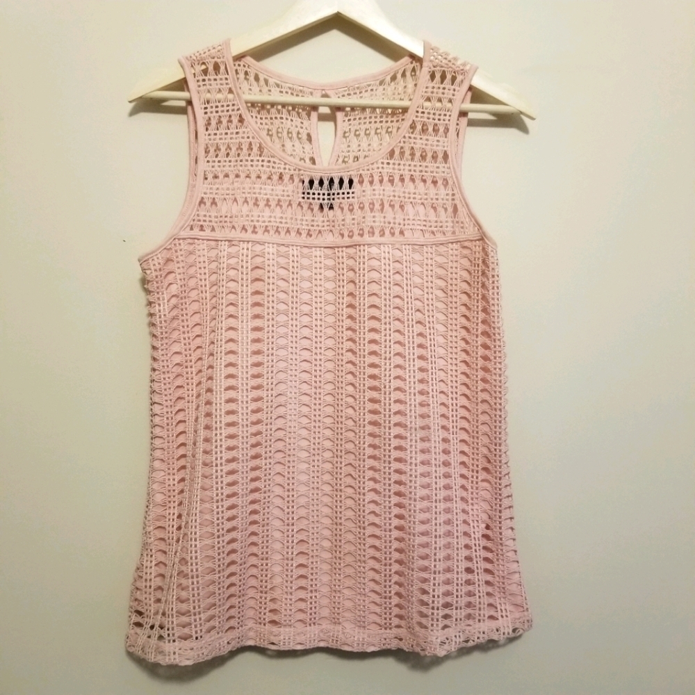 Naif‎ Medium pink crochet knit tank top round neck